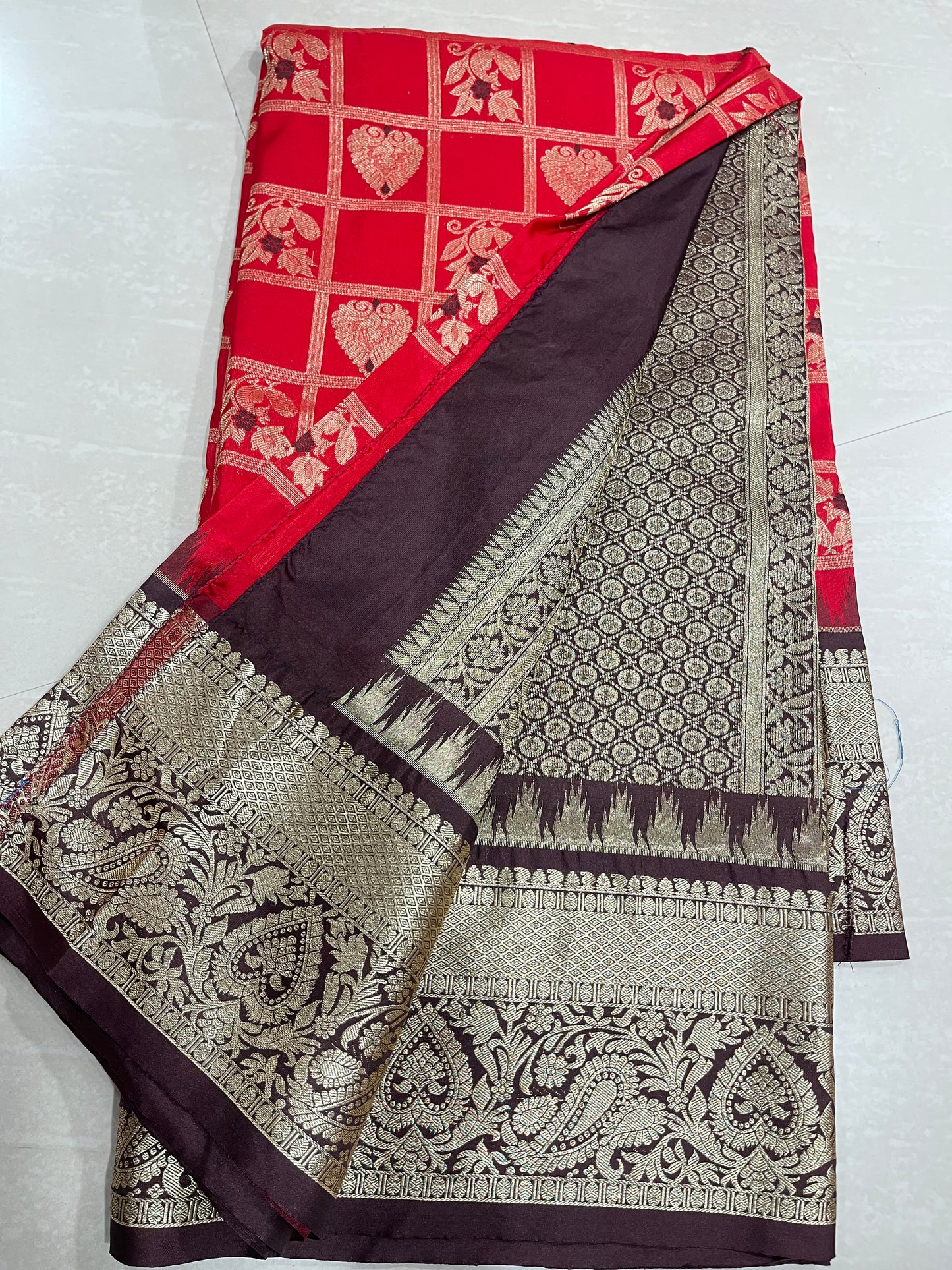 #narayapetpattusaree #redwithcoffee