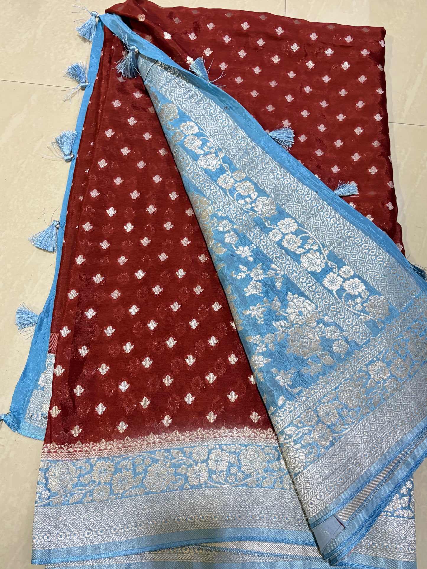 #banarasgeorgettesaree #patternblouse