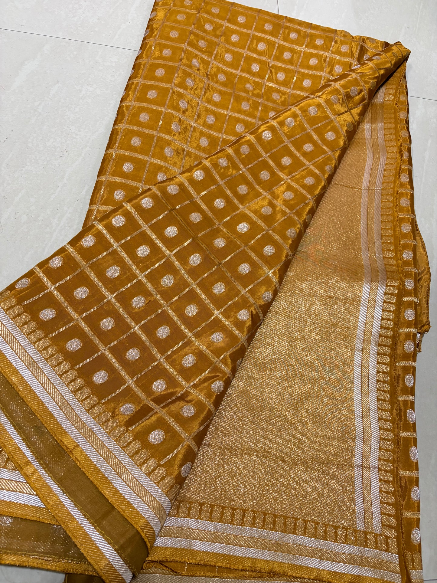 #mushroosilksaree #patternblouse