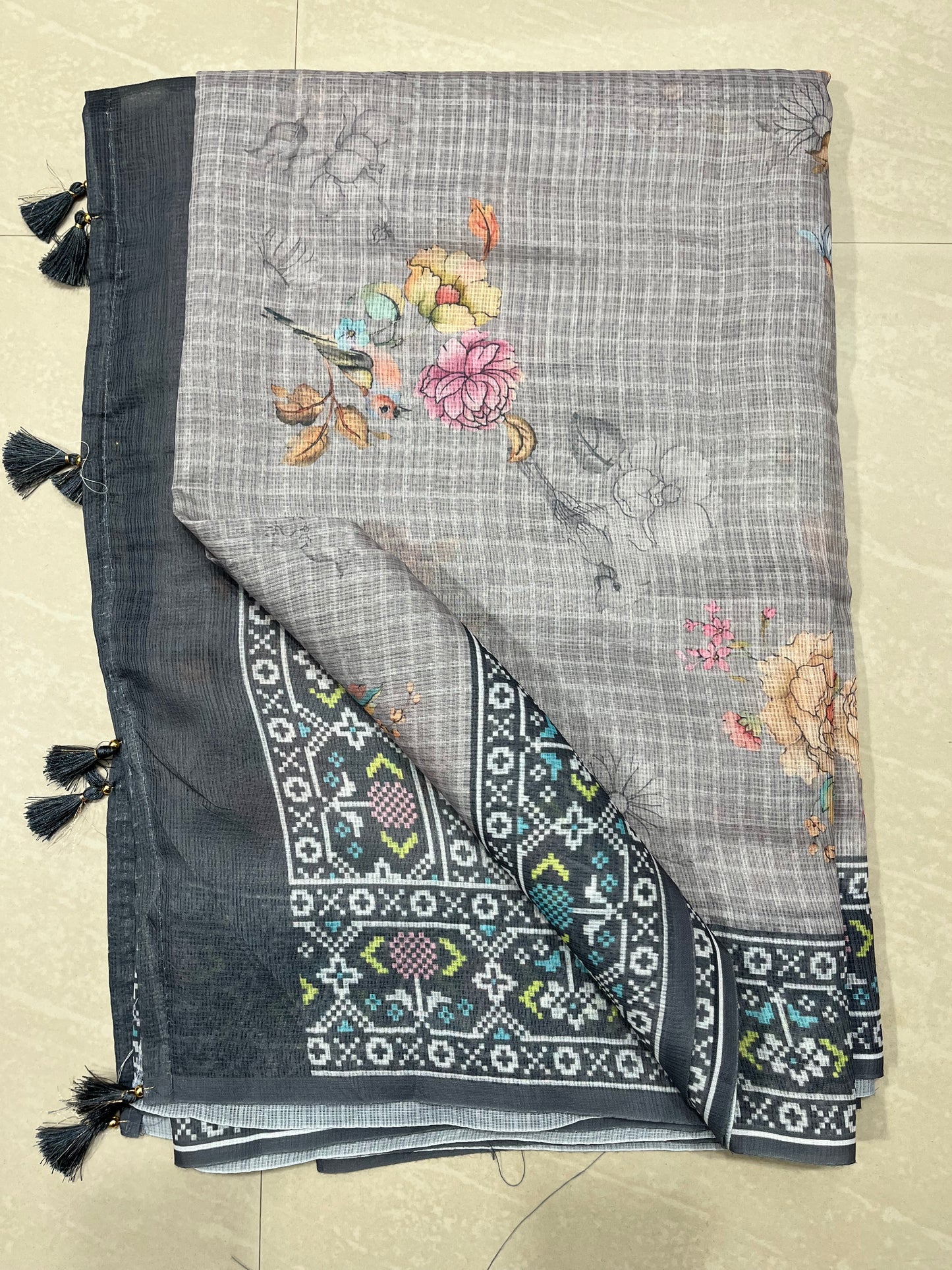 Kota saree with beautiful neck degin