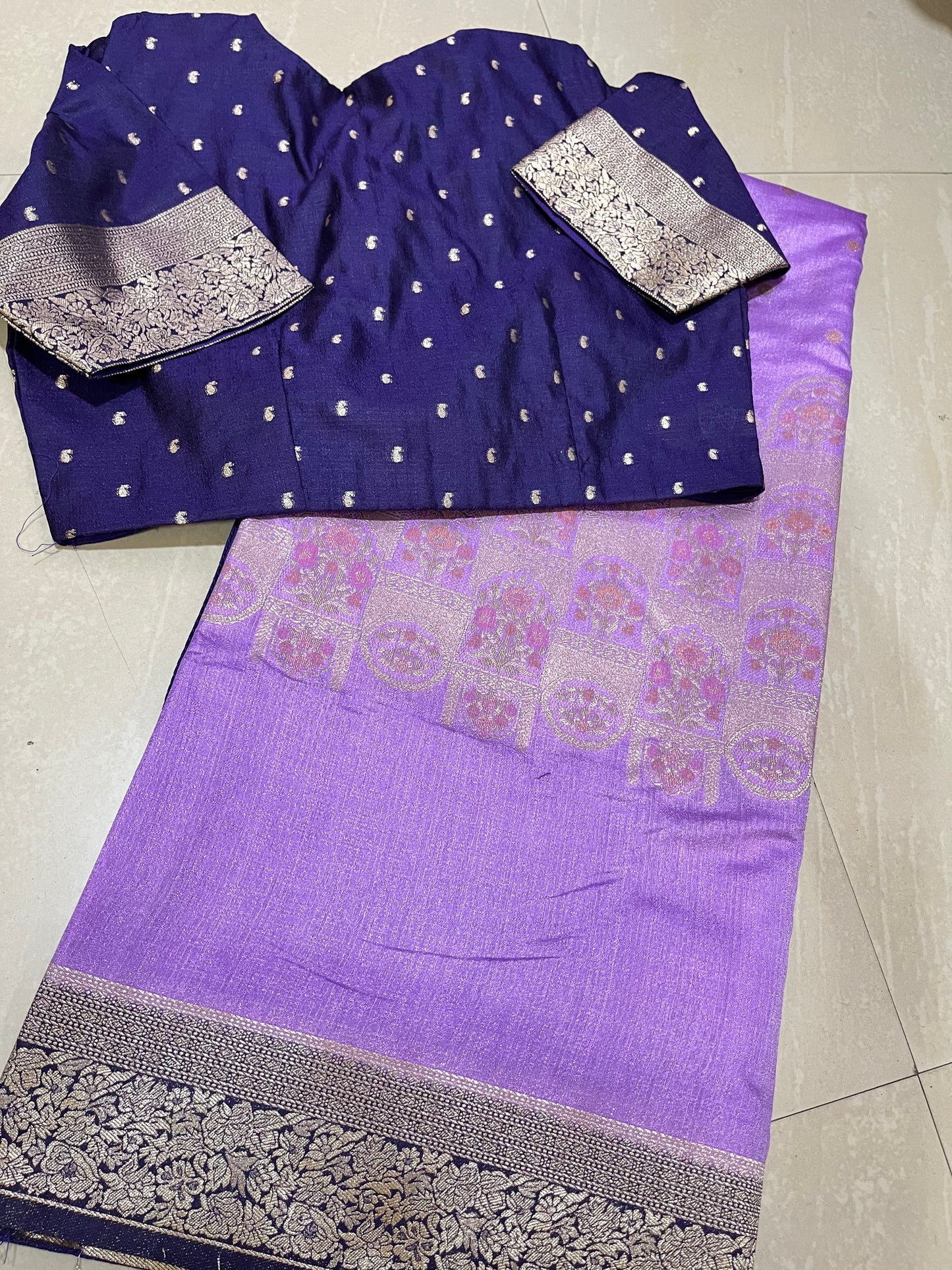 #tussarpattu #sareewithblouse #stylishsareewithblouse