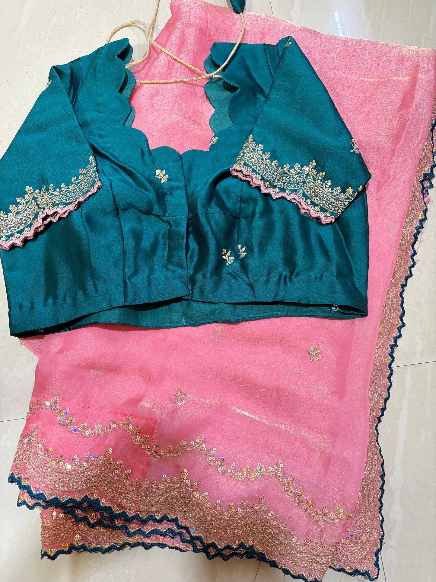 #spacesilksaree #partywearsaree