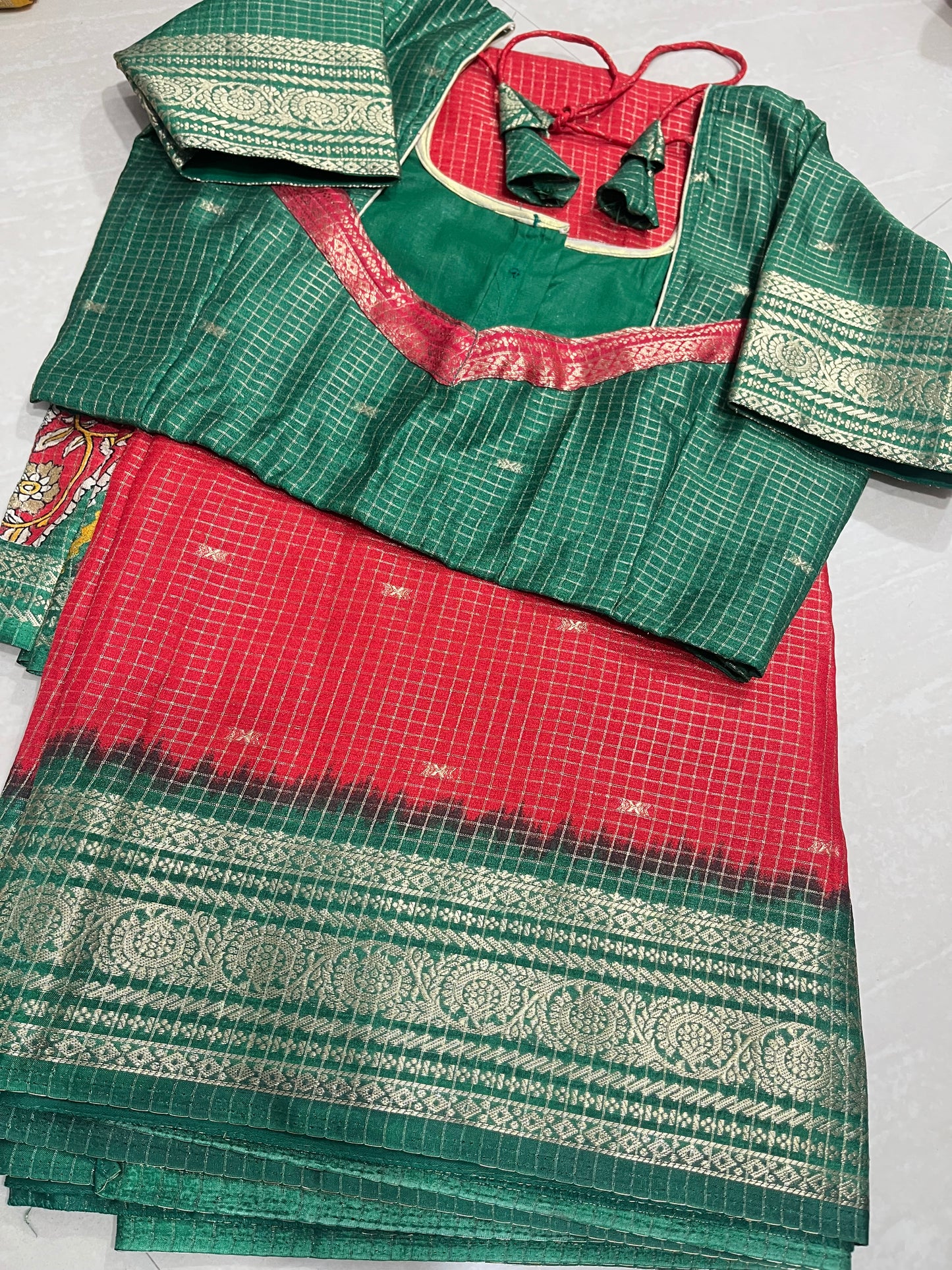 #mysoresilksareessemi #checks pattern