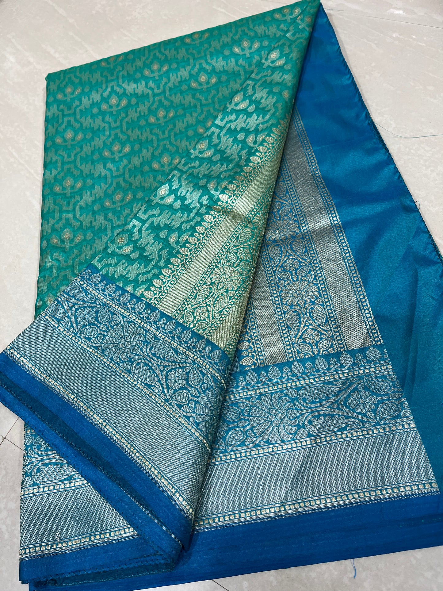 #banaraspattusaree #maggam blouse