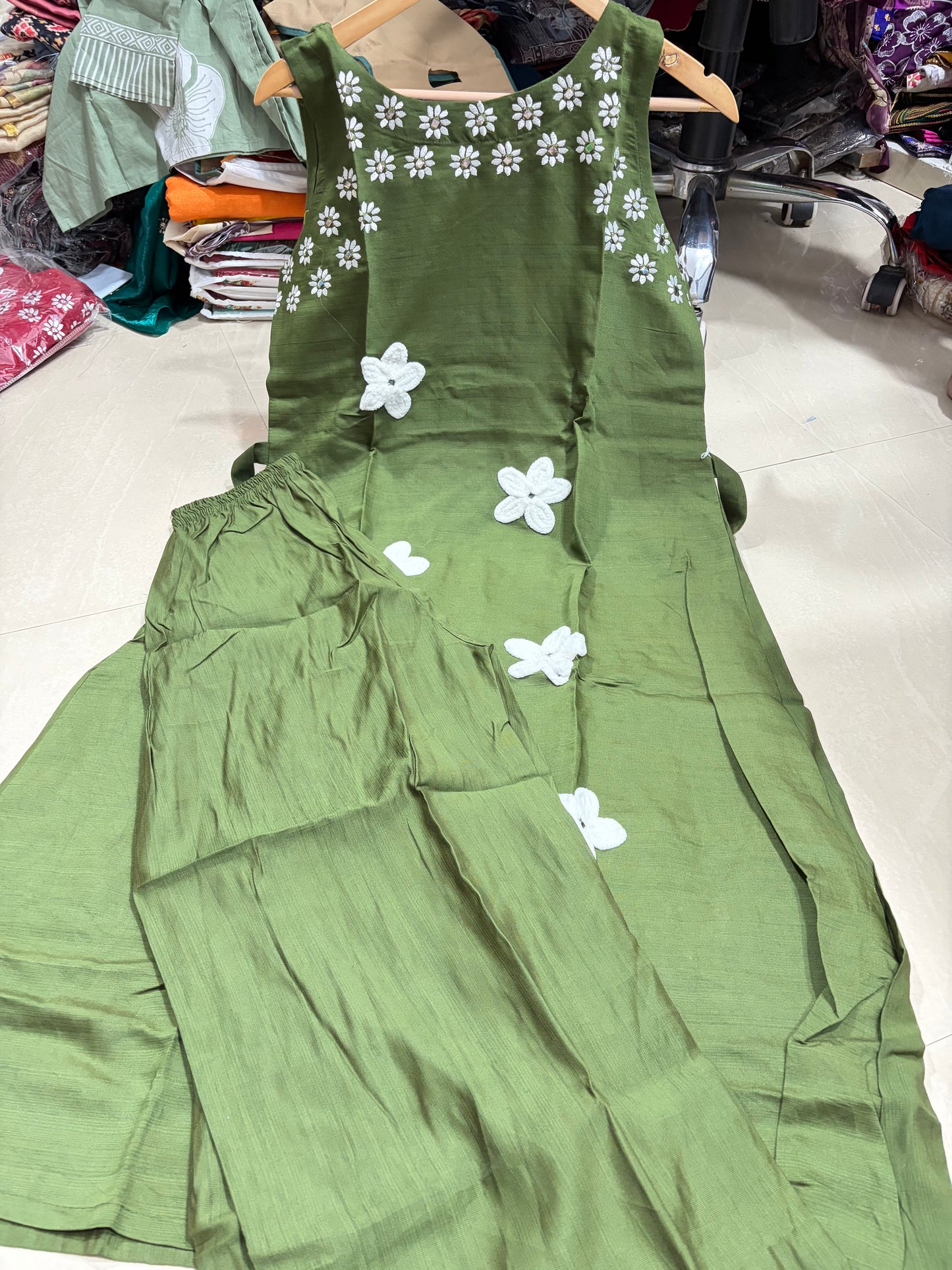 #sytlish look #vichirasilkfabric #