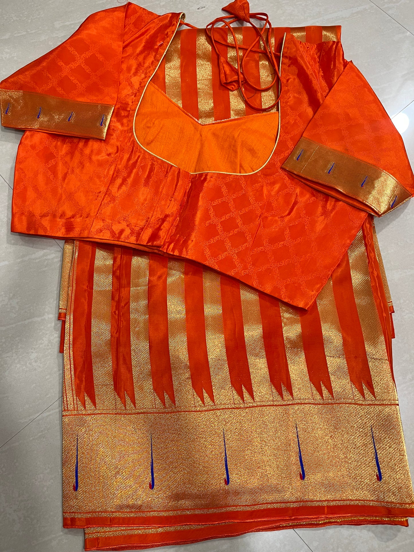 #banarasimushroosilksaree #blousepattern