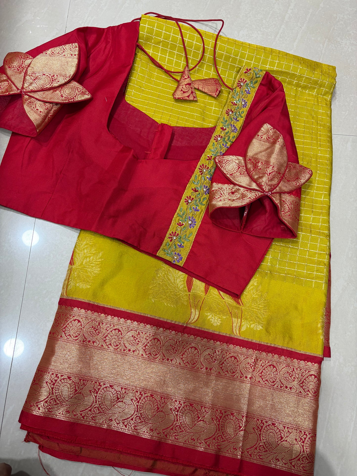 #narayanpetsaree #pattusaree #maggam and patternblouse