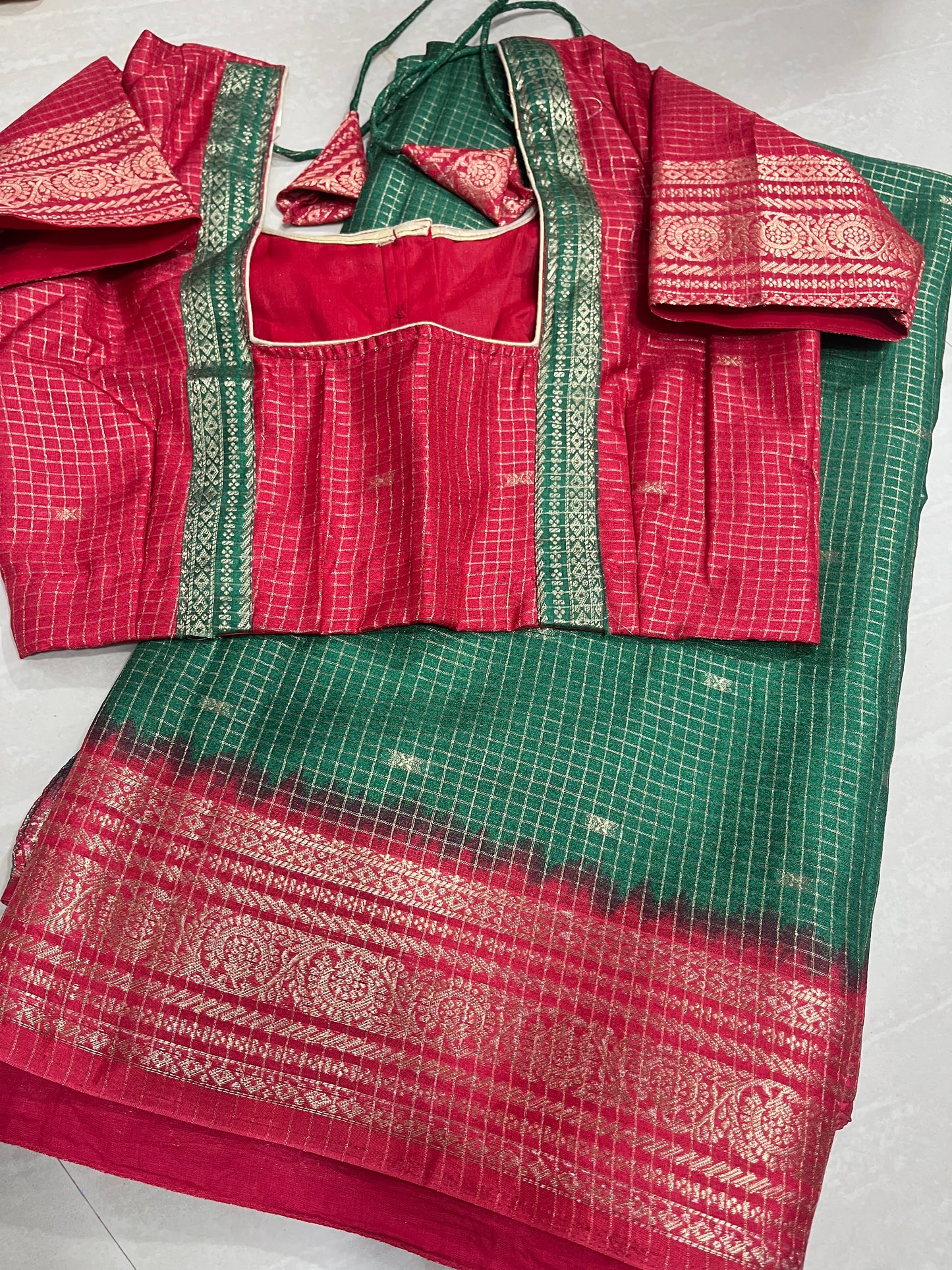 #mysoresilksaree #checks pattern #blousepattern
