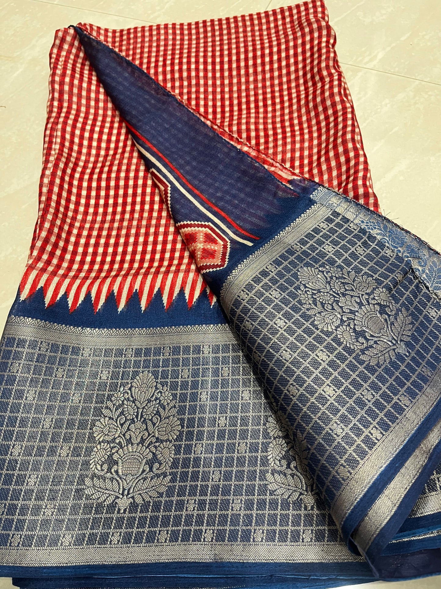 #jutesaree #masterstitching #patternblouse