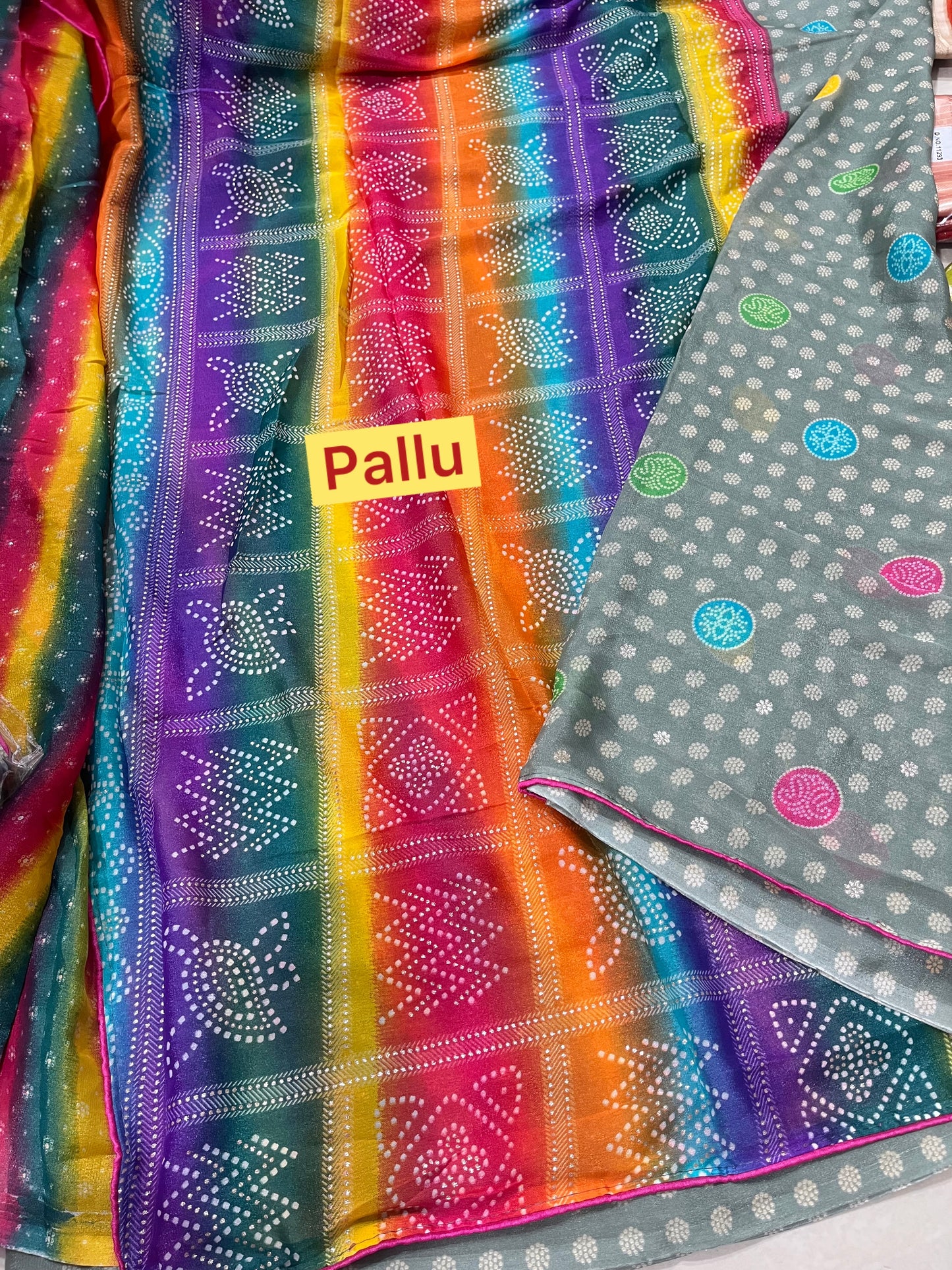 Queenmagic #glass Georgette #trendysaree #ashcolour