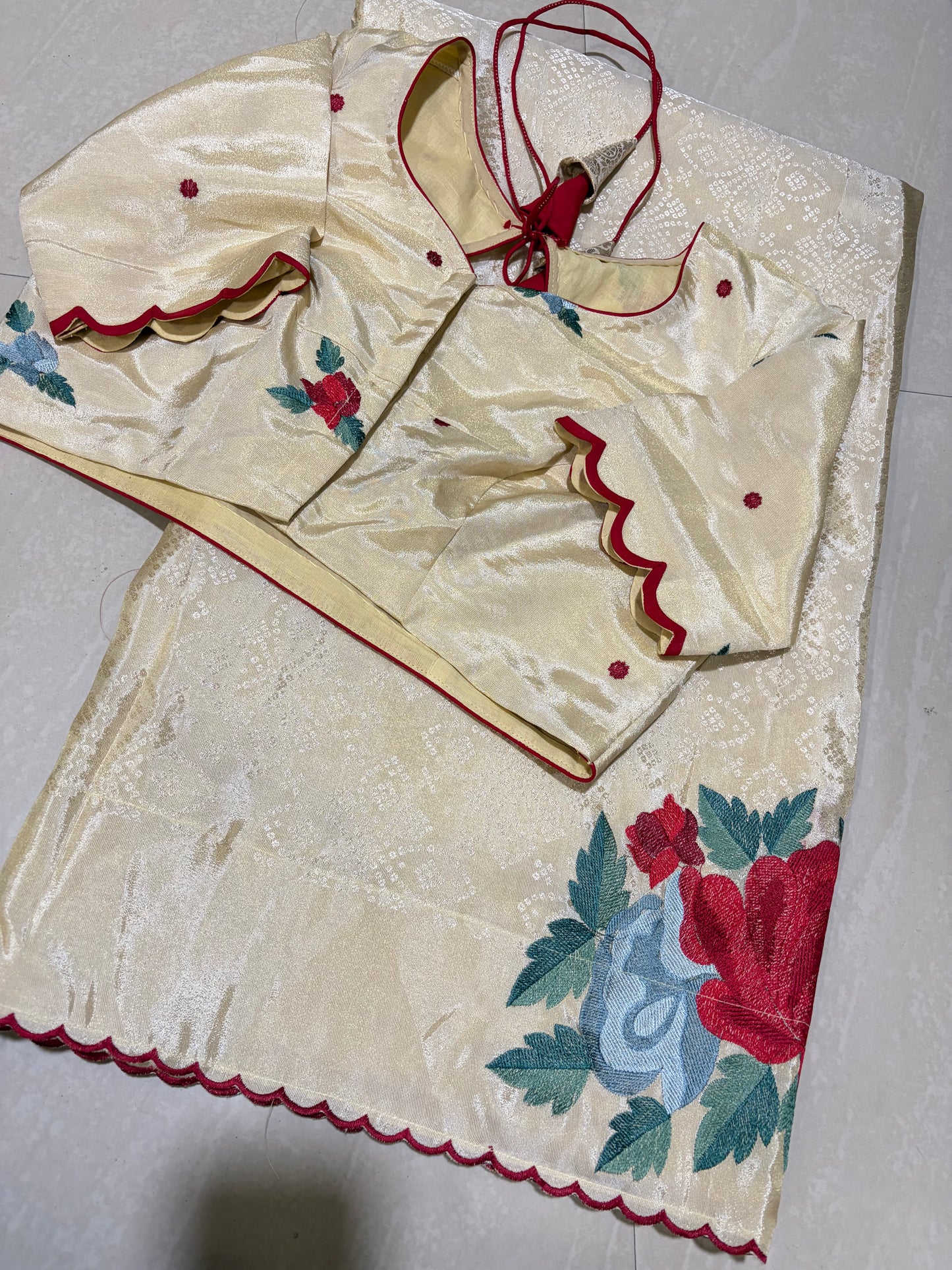 #designersaree #puretissuesaree #embroidary work