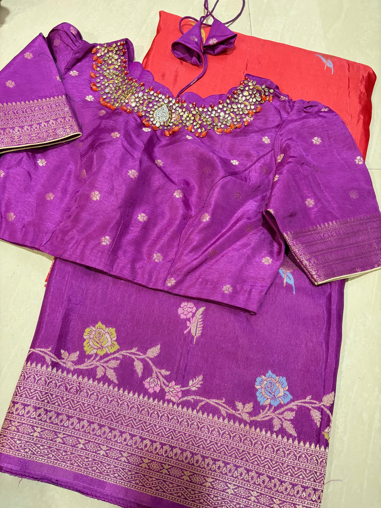 #mushroosilksaree #sareewithmaggamblouse