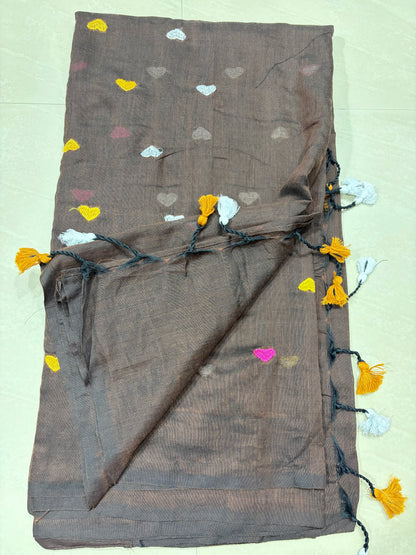 Lenin silk saree with different pattern