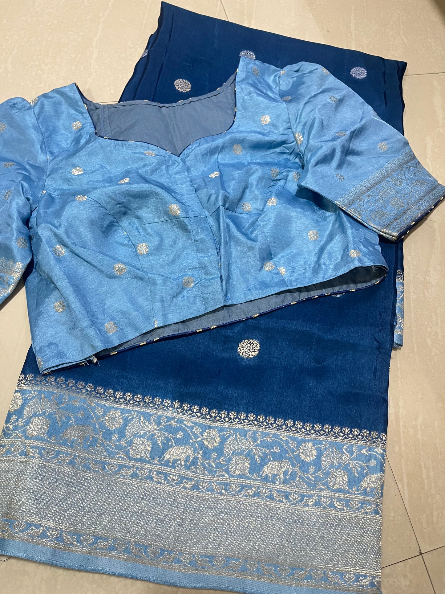 #banarasimushroosaree #patternblouse