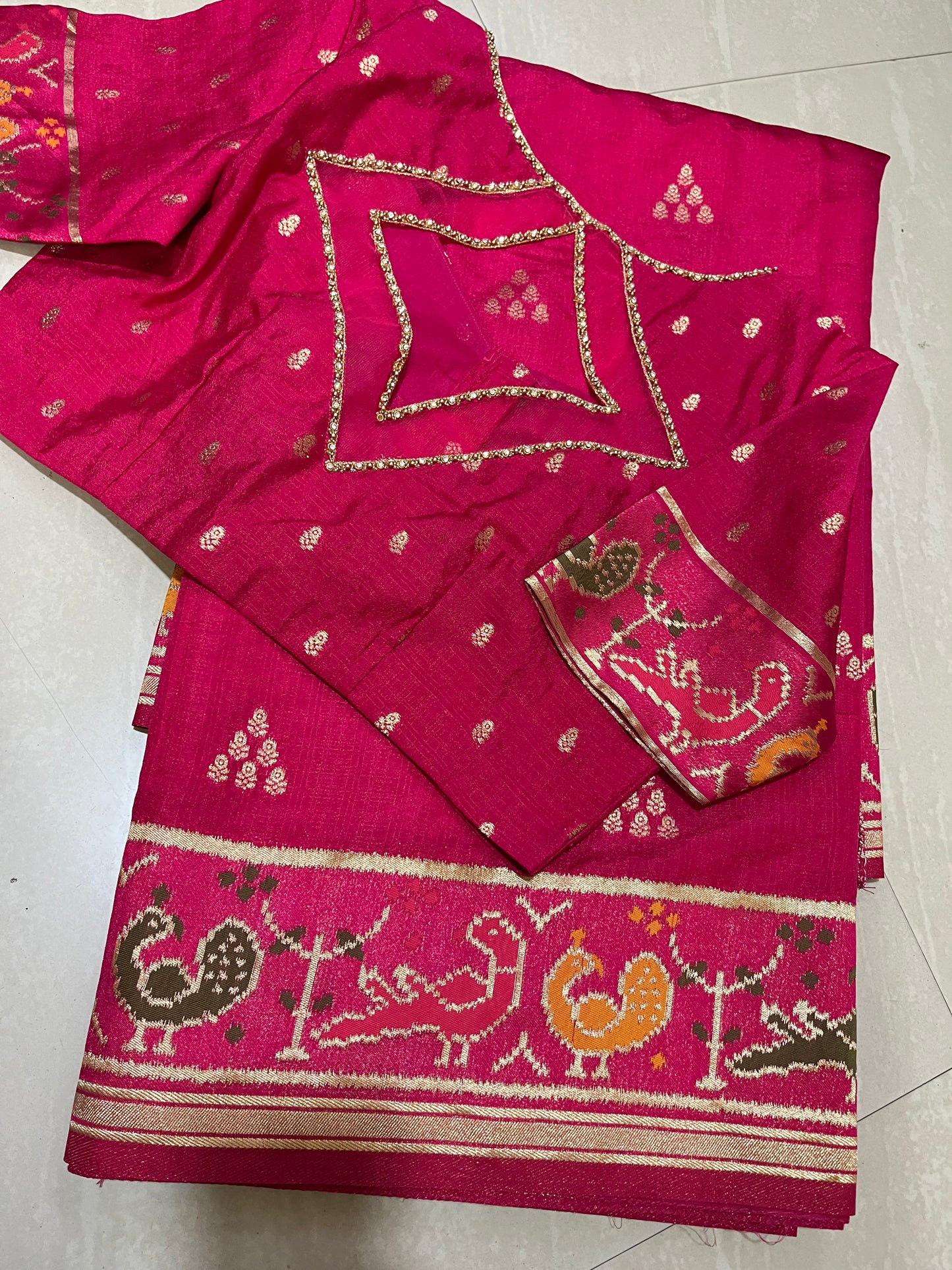 #jutesilksarees #pachampallydesign
