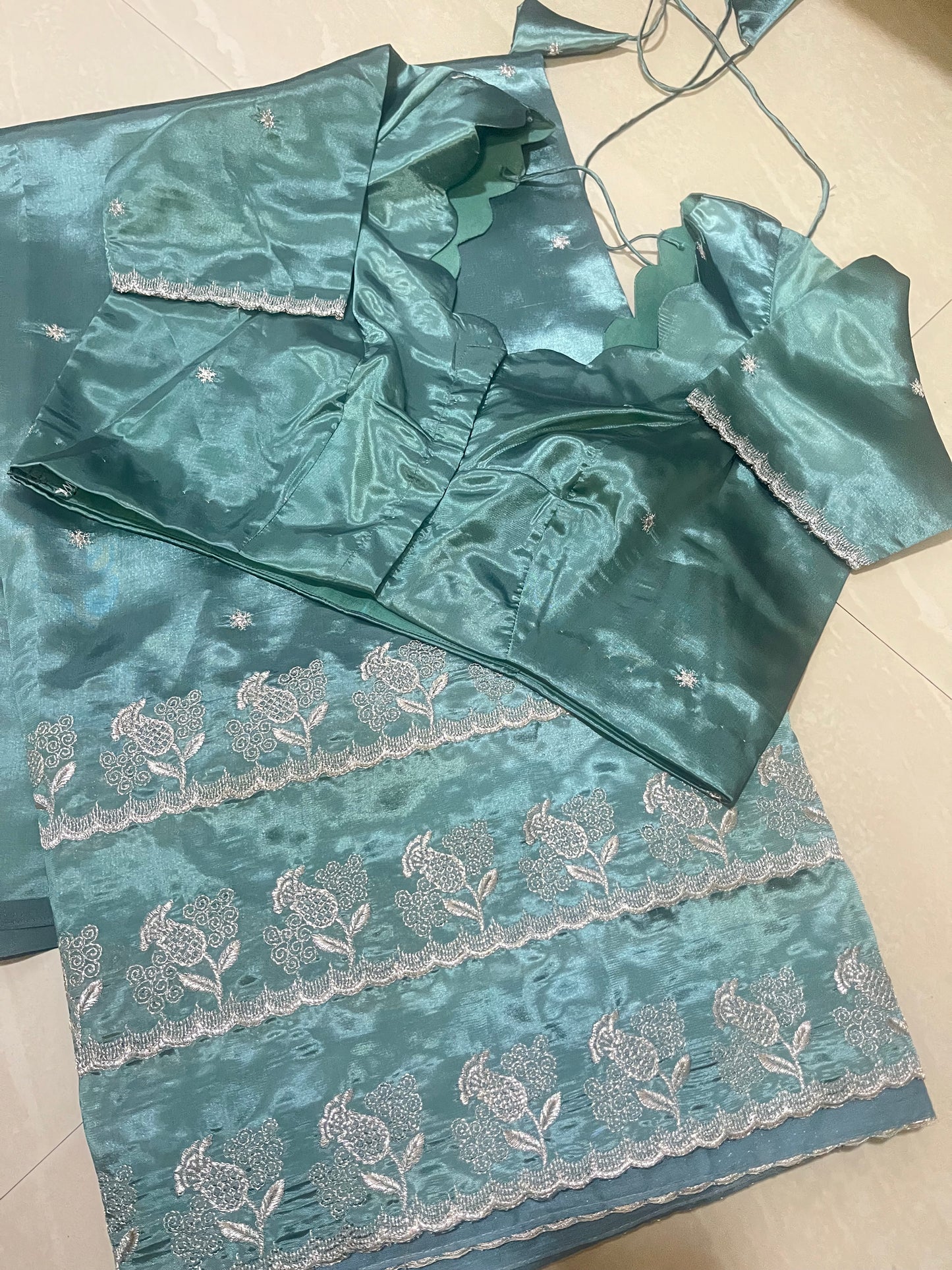 #partywearsaree #differentsytle