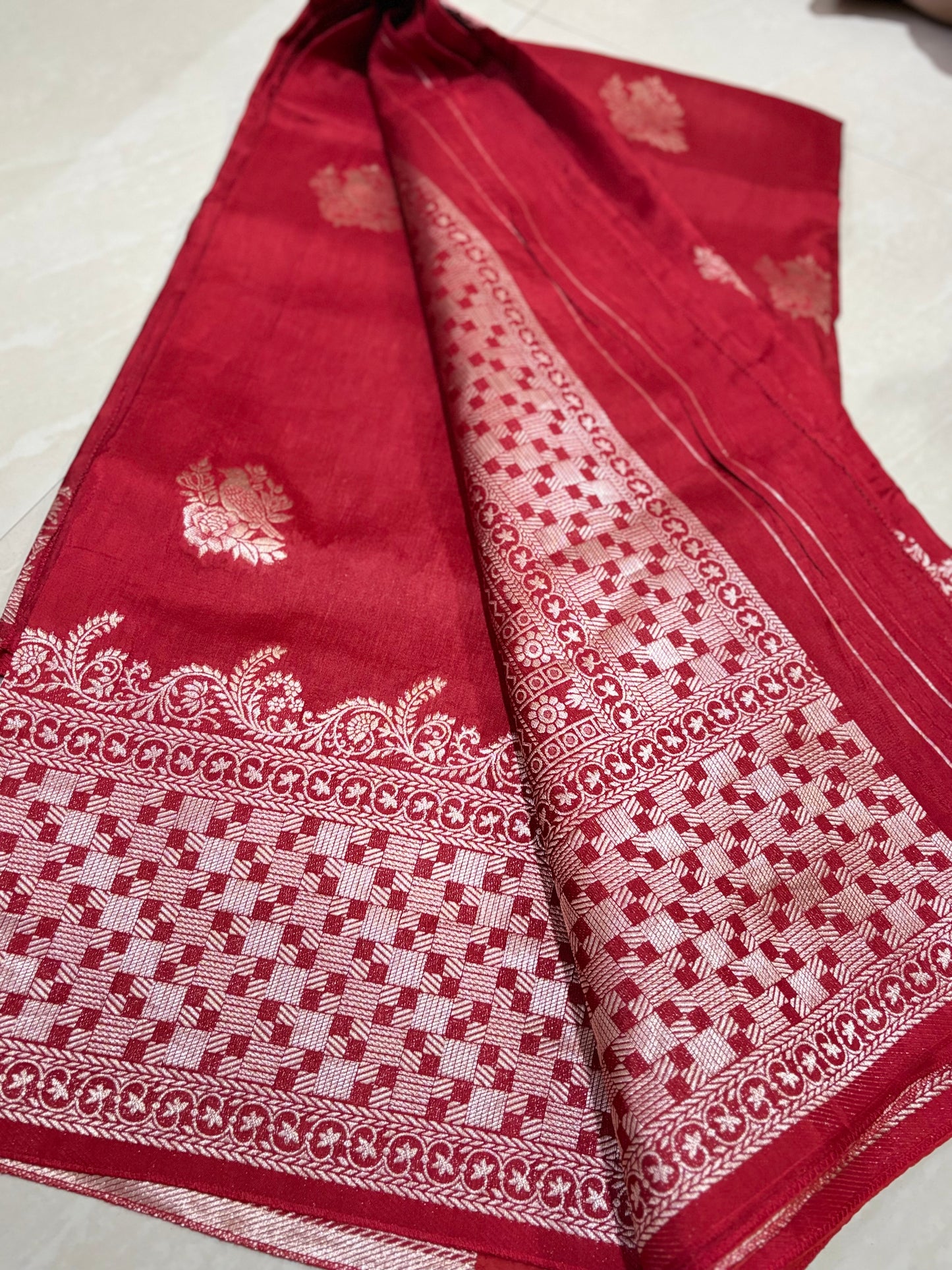 #banarasmushroosilksaree #patternblouse