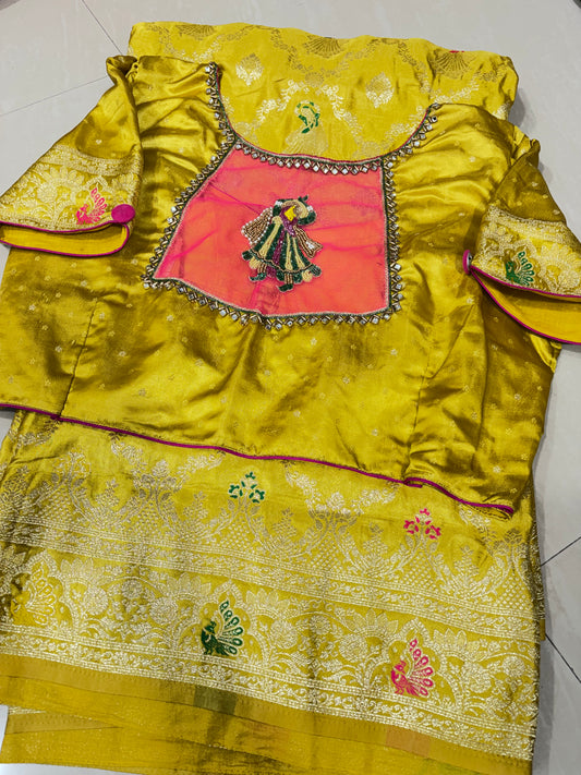 #banarassaree #mushroosilksaree #pattern with work blouse