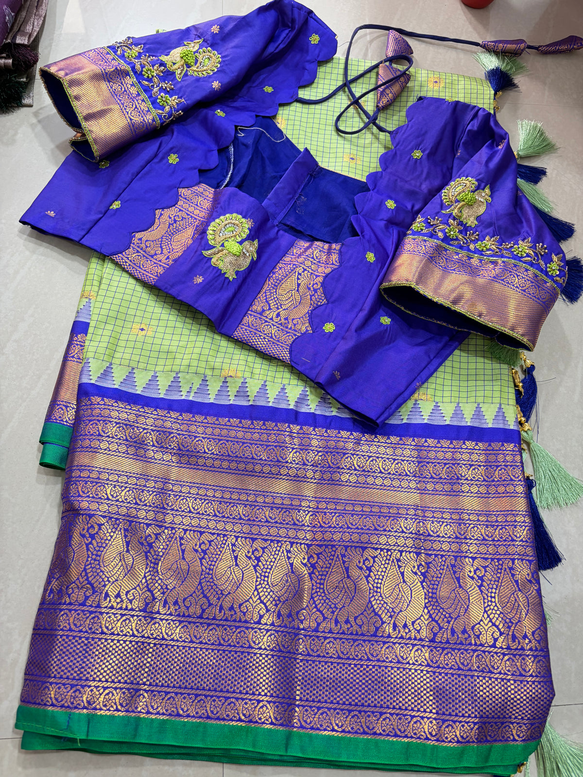 #gadwalsaree #pattusaree #maggamblouse
