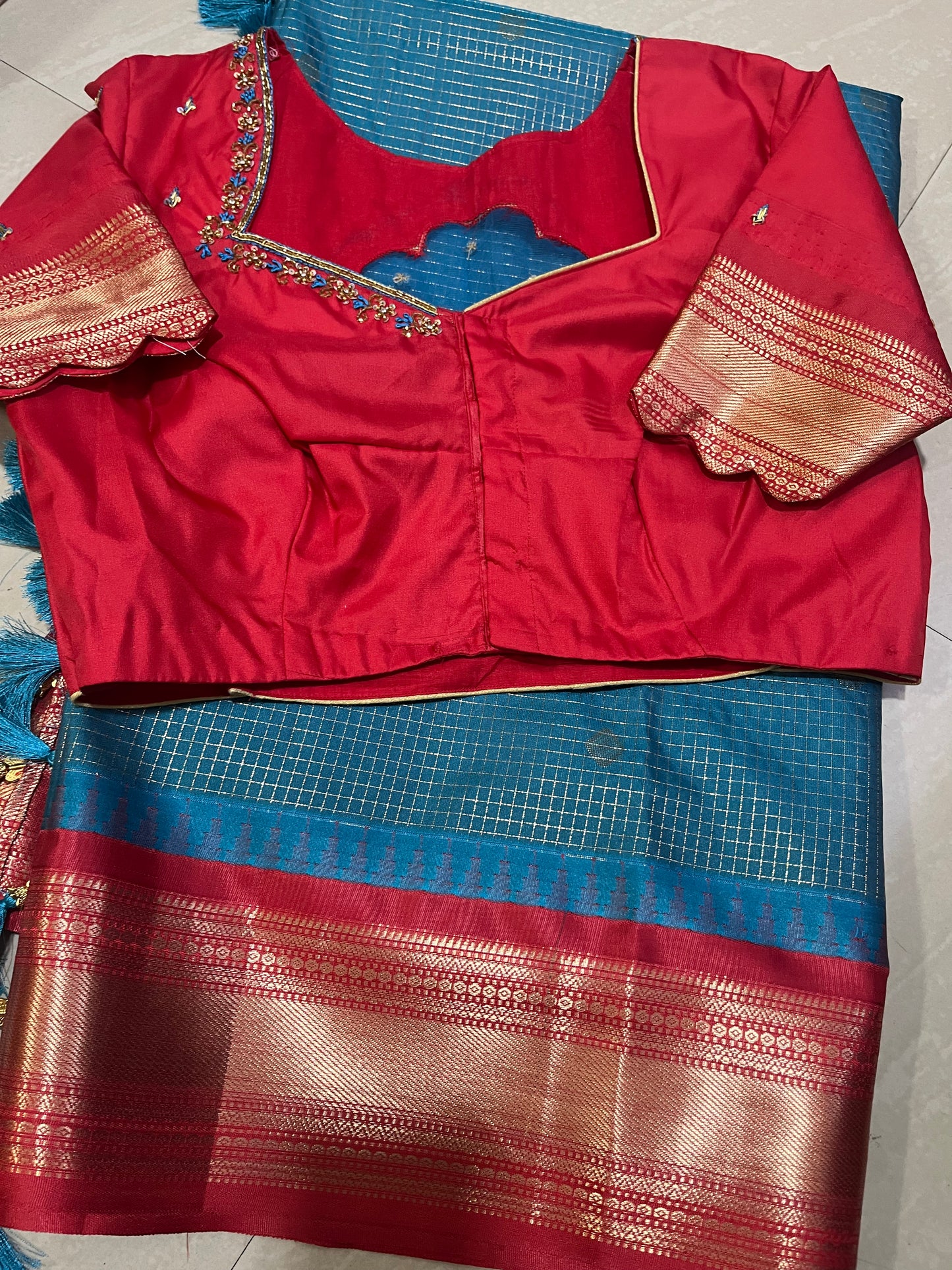 Gadwalpattusaree #maggamblouse
