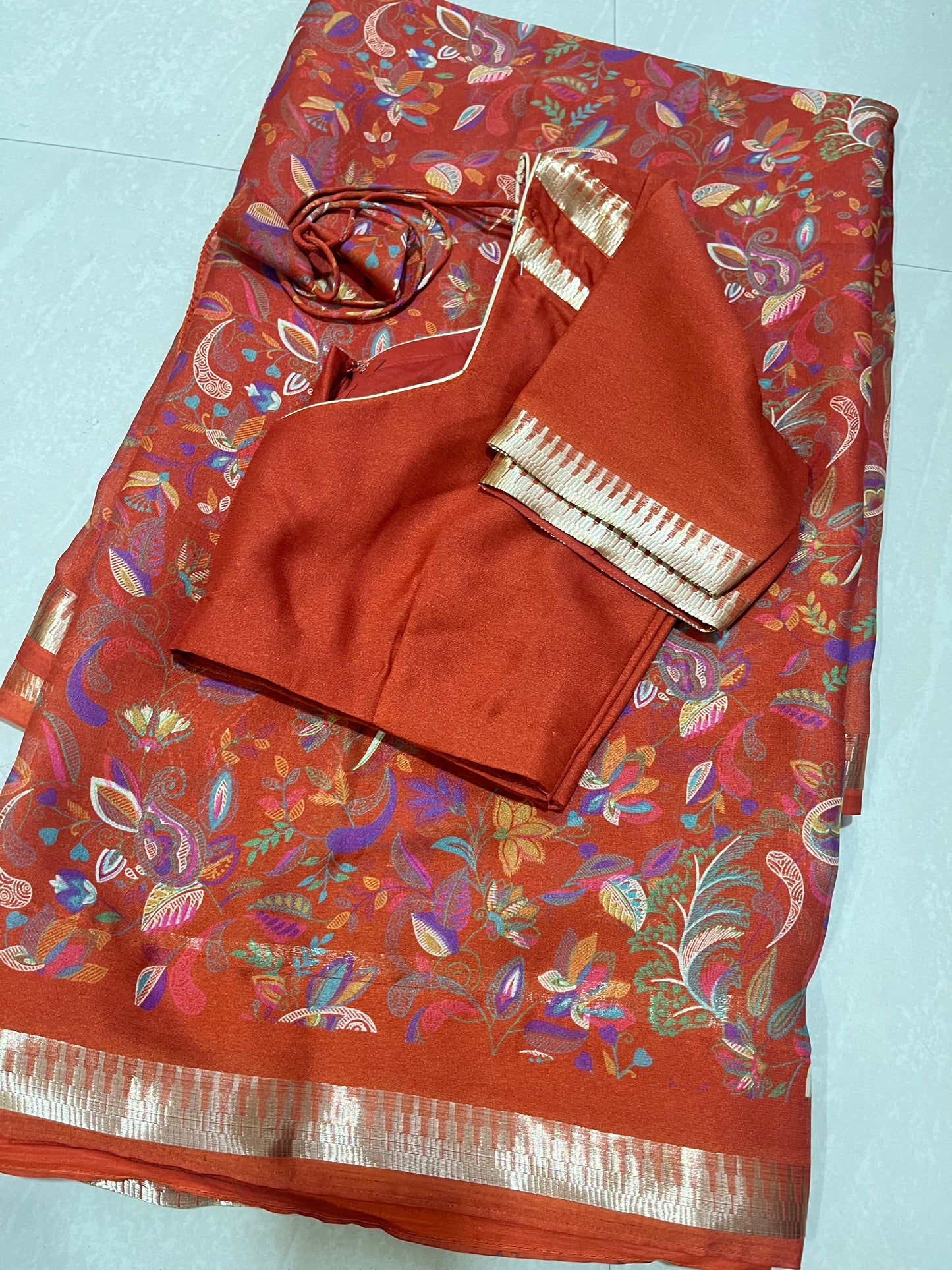 #glassgeorgettesaree #blousepattern