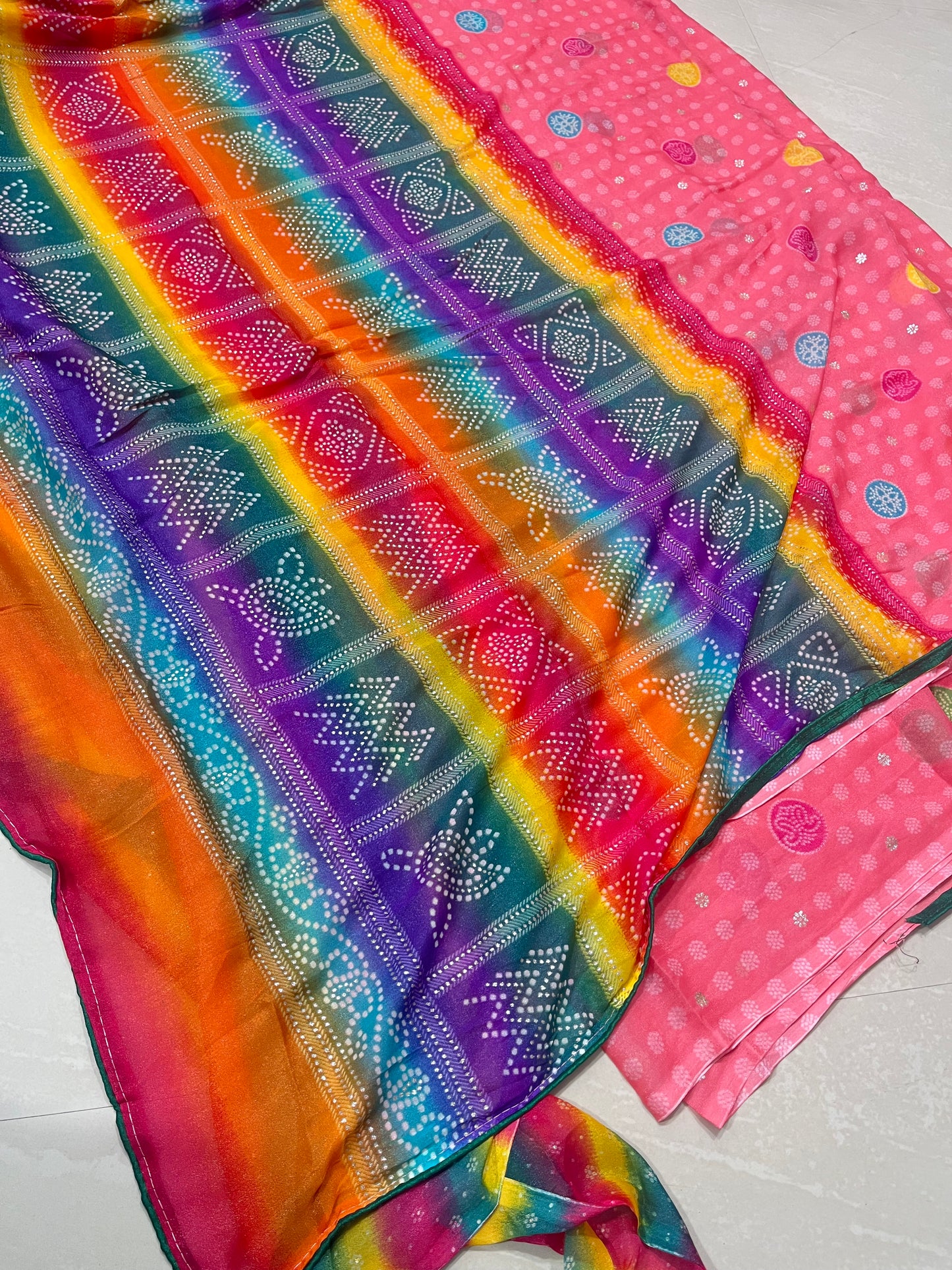 Queenmagic #glasstissuesaree #sareestlye