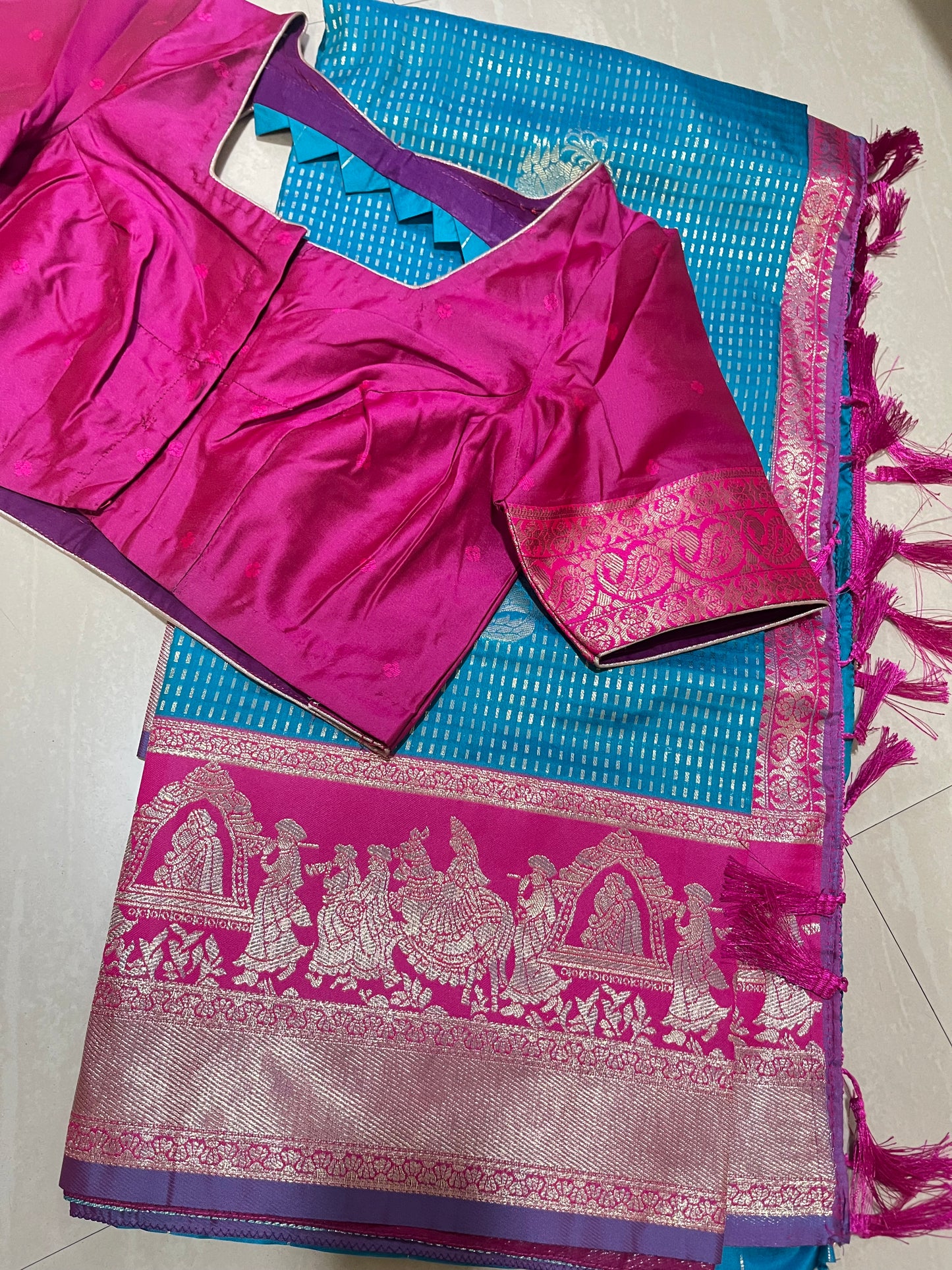 #pallakidesignsarees #sareewithblouse