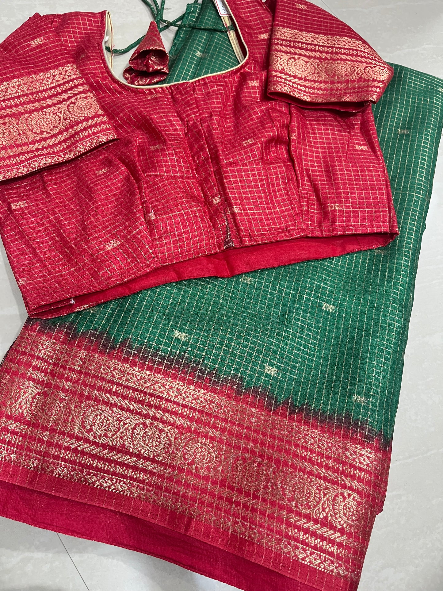 #mysoresilksaree #checks pattern #blousepattern