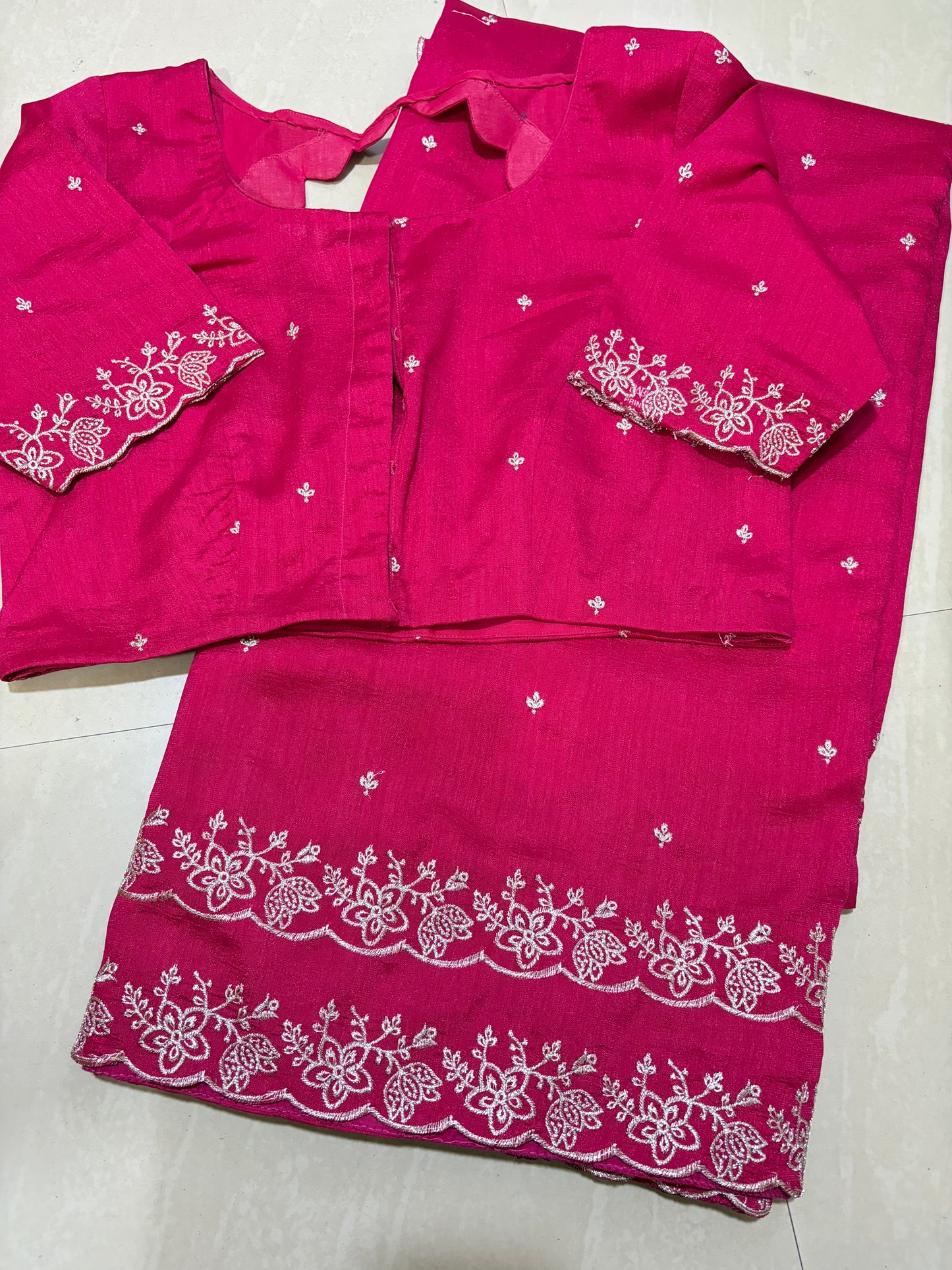 #chinnonsaree #threadworksaree