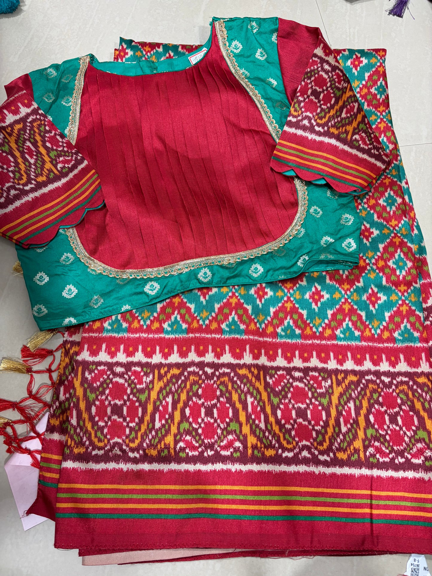 Tussar saree with bueatiful patternblouse