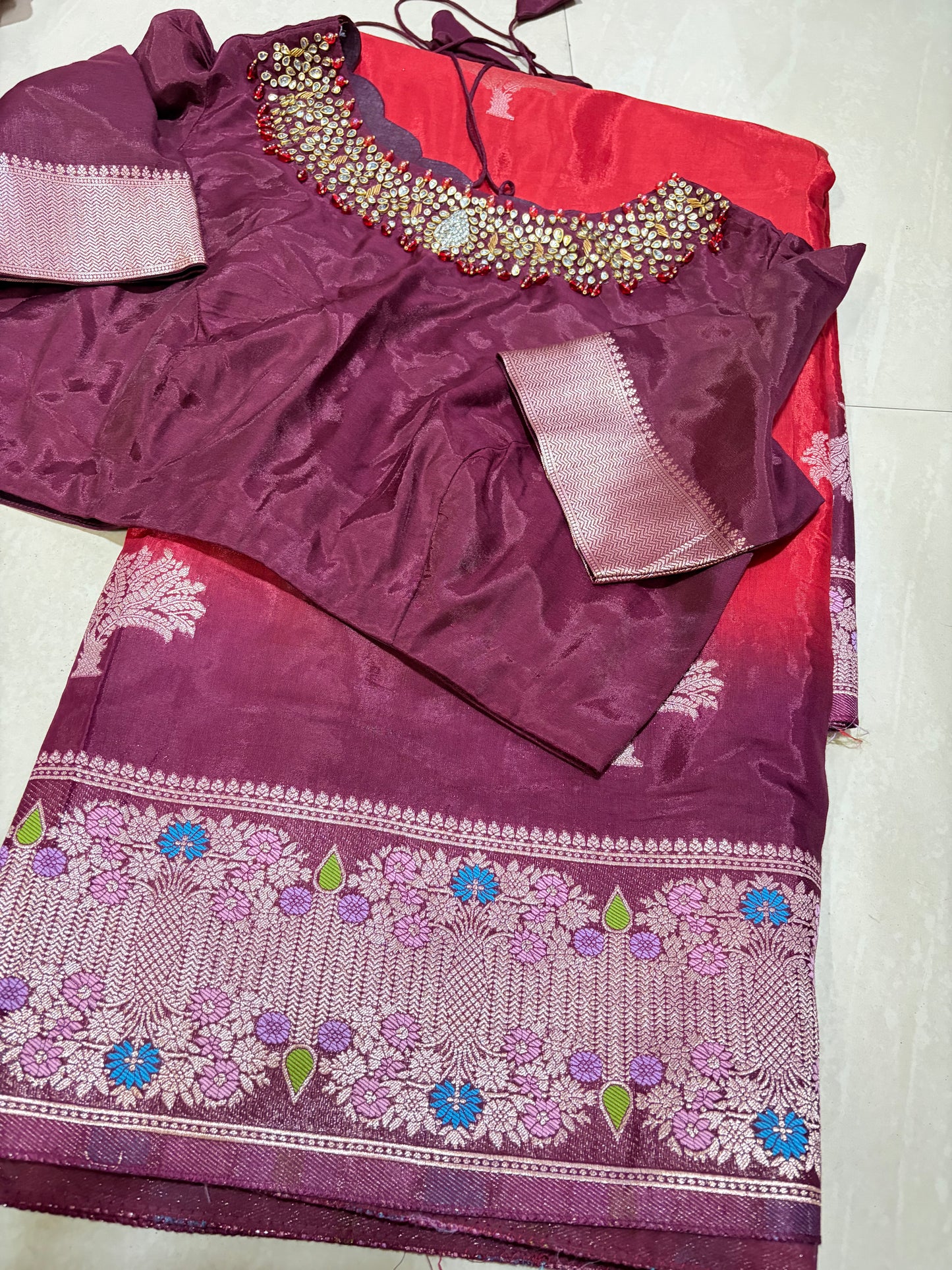 #banarasmushroosilksaree #maggamblouse #patternblouse