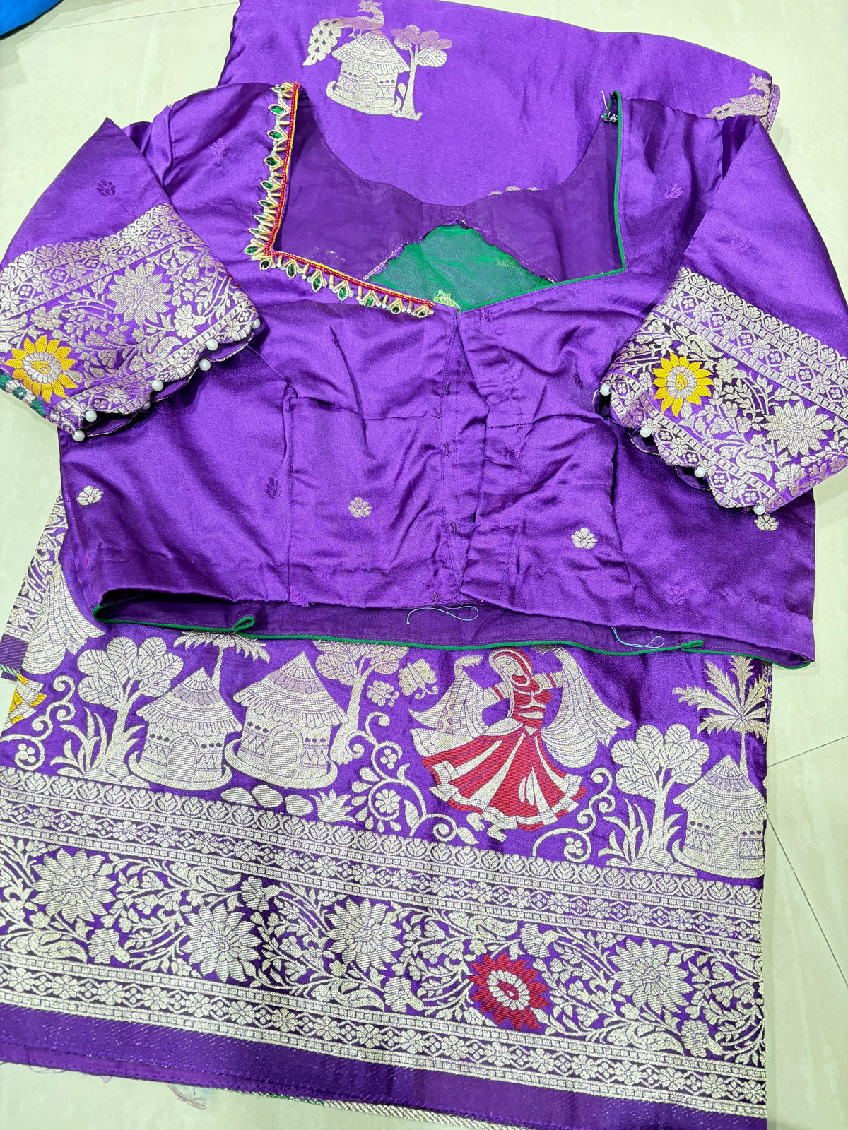 #mushroosilksaree #banarassaree #patternblouse