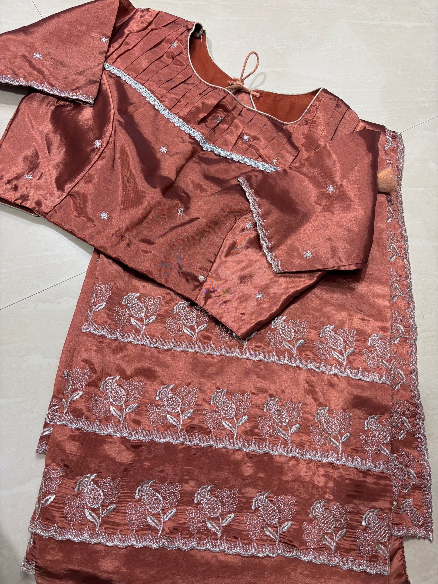 #crapesilkwith work #patternblouse