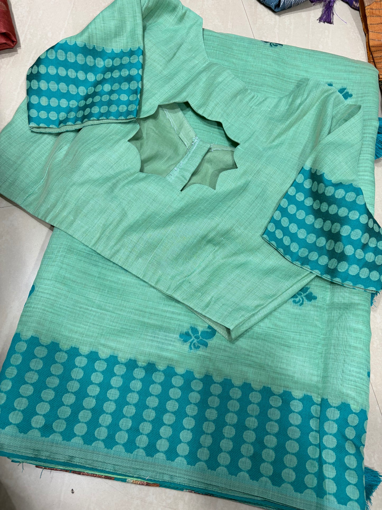 jamdanisaree with patternblouse