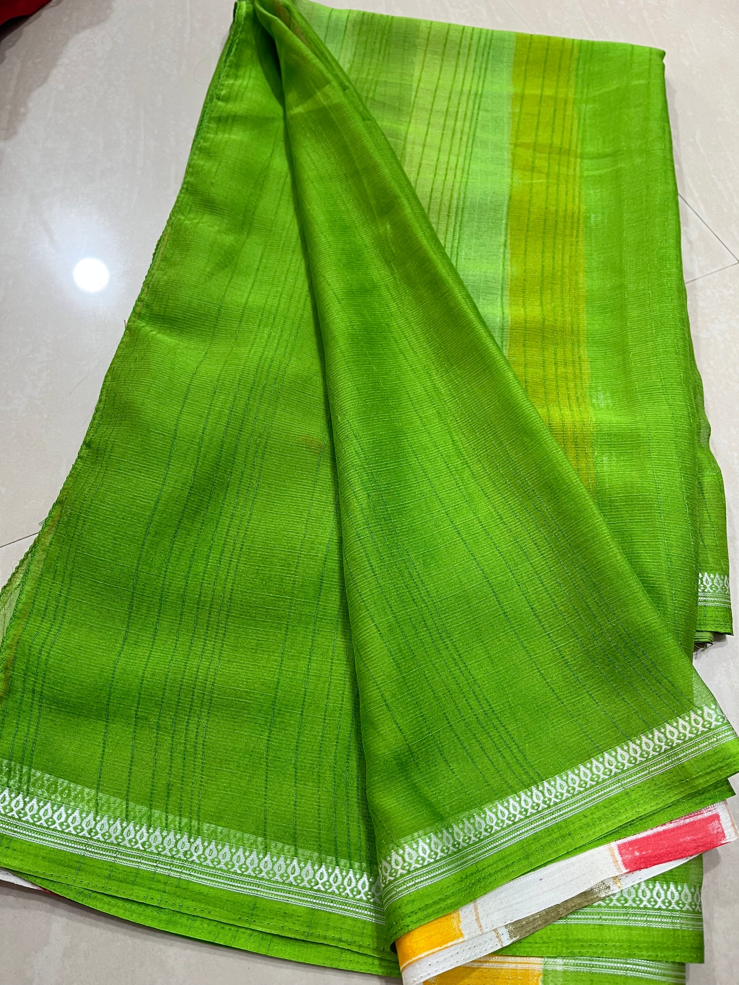 #Chinnonsaree #smallborder