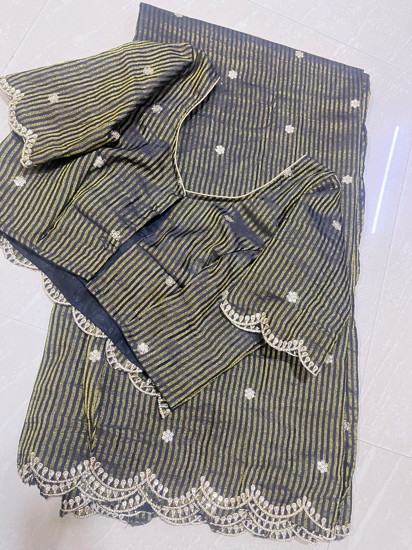 RSR1D001 ready to wear saree #puretissue designer saree